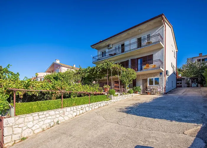 Appartement Pet Friendly Novi Vinodolski